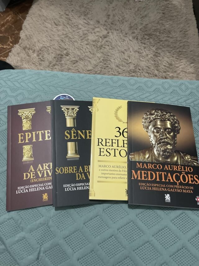 O Livro Biblioteca Estoica: Grandes Mestres Volume I - Box com 4 Livros é bom? Vale a pena ler? Resenha completo! Version 1.0.0